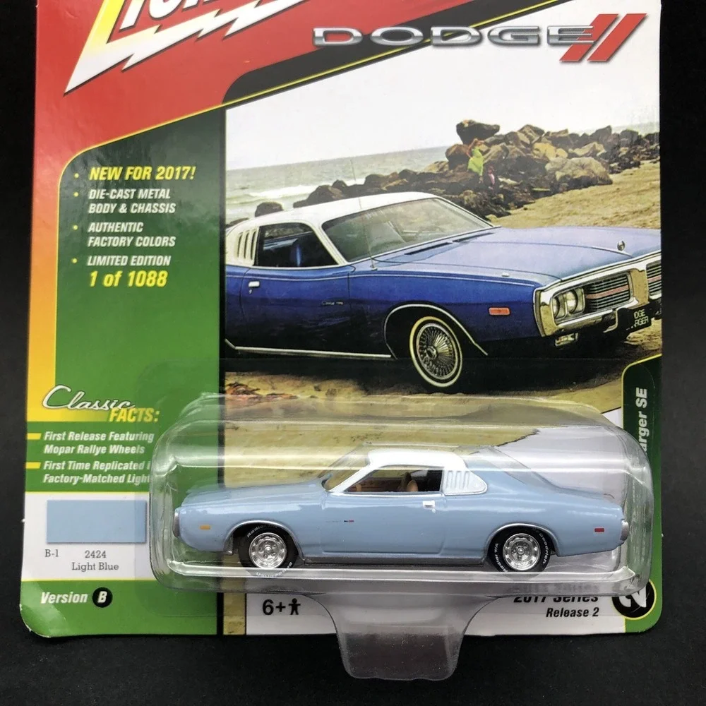 Johnny Lightning 1973 Dodge Charger SE Blue Opera Windows Diecast 1/64 1 of 1088